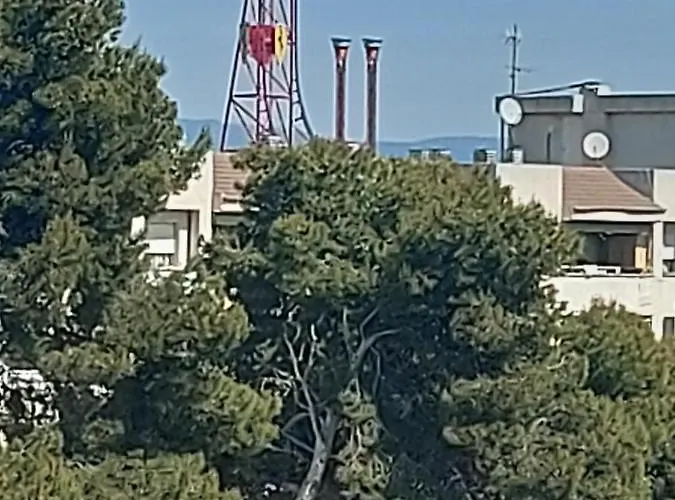 Ct *